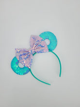 Load image into Gallery viewer, Teal Sequined Headband with Lilac Sequined Bow
