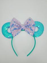 Load image into Gallery viewer, Teal Sequined Headband with Lilac Sequined Bow
